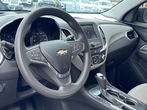 Used 2020 Chevrolet Equinox LS w/ LPO, Floor Liner Package FWD image 13