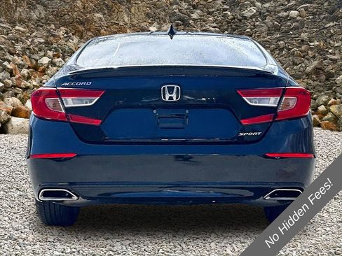 Used 2022 Honda Accord Sport image 4
