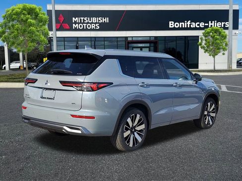 New 2026 Mitsubishi Outlander SEL AWD/4WD image 4