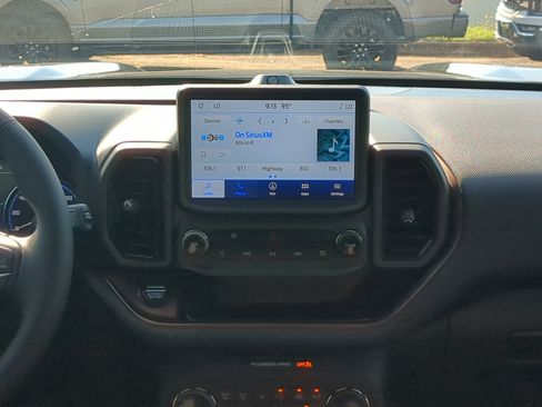 Certified 2024 Ford Bronco Sport Outer Banks w/ Tech Package AWD/4WD image 16