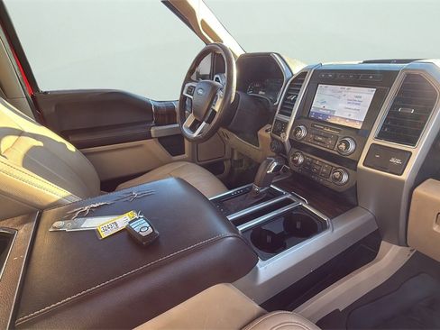 Used 2020 Ford F150 Lariat w/ Equipment Group 502A Luxury image 22