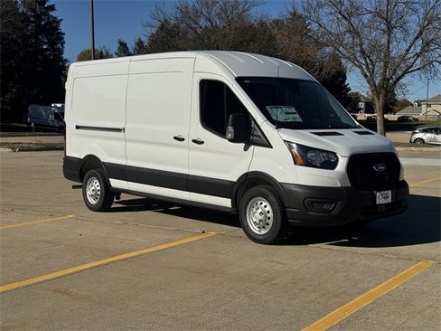 New 2025 Ford F550 4x4 Regular Cab Super Duty image 29