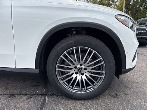 Certified 2026 Mercedes-Benz GLC 300 4MATIC image 11