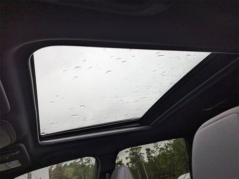 New 2026 Subaru Forester Premium image 17