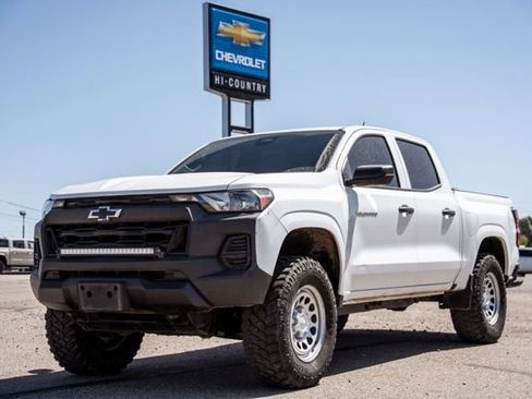 Used 2024 Chevrolet Colorado W/T AWD/4WD image 1