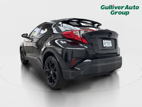 Used 2021 Toyota C-HR Nightshade FWD image 5