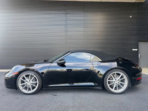 Certified 2022 Porsche 911 Carrera RWD image 2