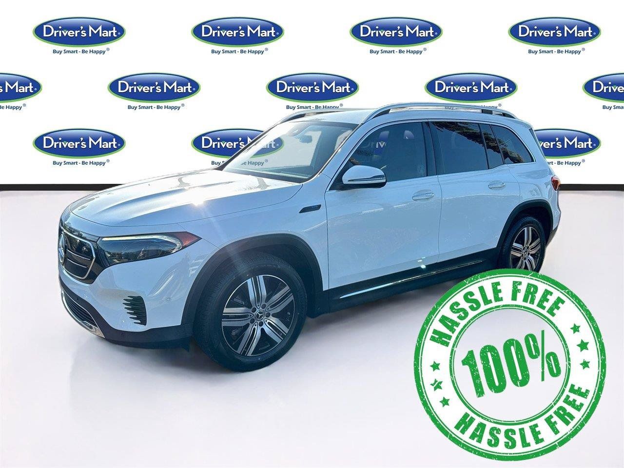 Used 2022 Mercedes-Benz EQB 300 4MATIC w/ Exclusive Package image 3