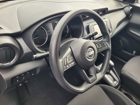 Used 2023 Nissan Kicks S image 25