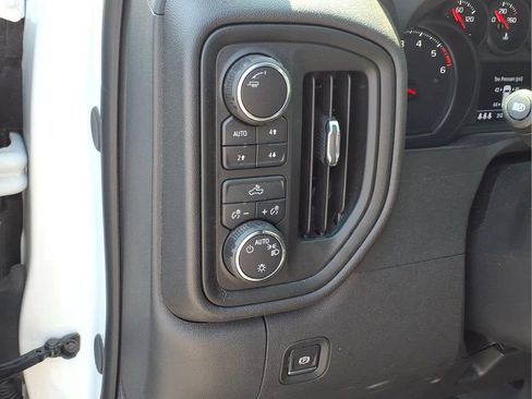 Used 2024 Chevrolet Silverado 1500 Custom Trail Boss w/ LPO, Dark Essentials Package AWD/4WD image 19