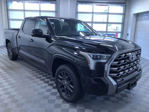 Used 2023 Toyota Tundra Platinum w/ Advanced Package AWD/4WD image 8