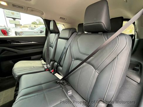 Used 2023 INFINITI QX60 Pure image 15