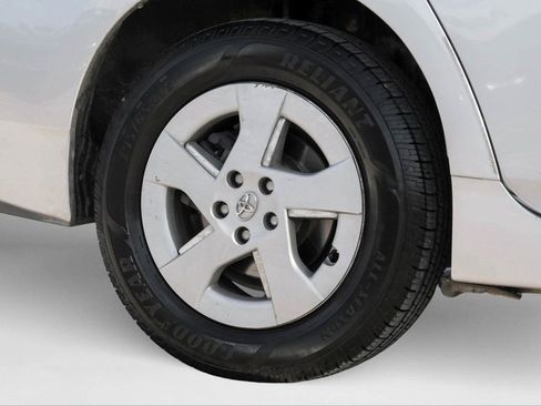 Used 2011 Toyota Prius Two image 48