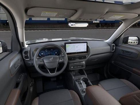 New 2025 Ford Bronco Sport Outer Banks w/ Outer Banks Tech Package+ AWD/4WD image 11