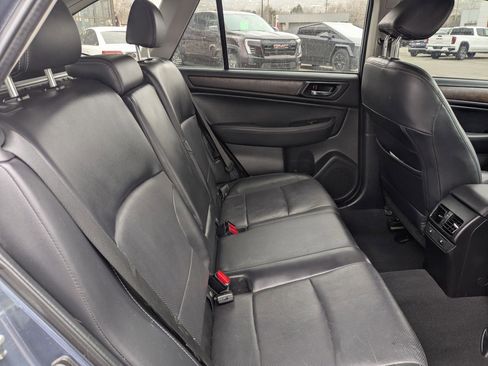 Used 2015 Subaru Outback 2.5i Limited image 27