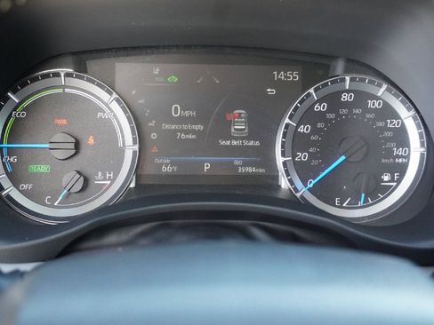 Used 2023 Toyota Highlander XLE image 21