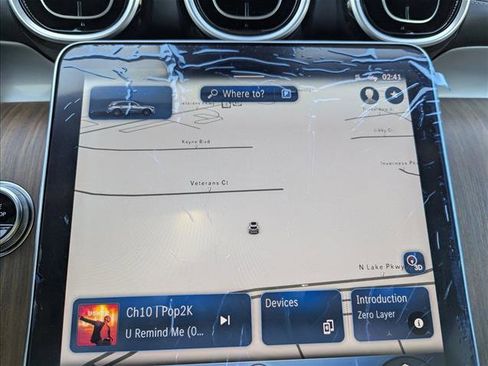 Used 2024 Mercedes-Benz GLC 300 image 17