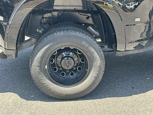 New 2026 RAM 3500 Limited AWD/4WD image 16