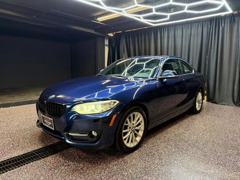 Used 2016 BMW 228i xDrive Coupe AWD/4WD image 4