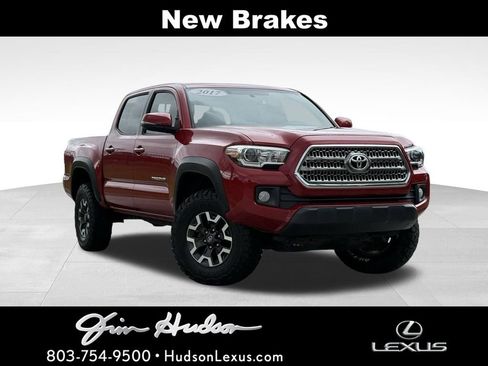 Used 2017 Toyota Tacoma TRD Off-Road w/ Tow Package (A/T) image 1