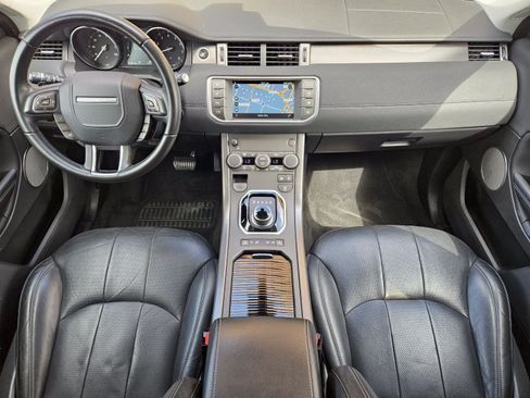 Used 2018 Land Rover Range Rover Evoque SE AWD/4WD image 22