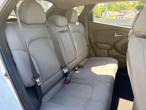 Used 2015 Hyundai Tucson GLS FWD image 21