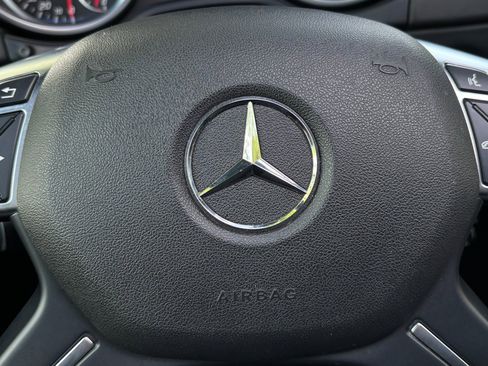 Used 2017 Mercedes-Benz G 63 AMG 4MATIC image 43