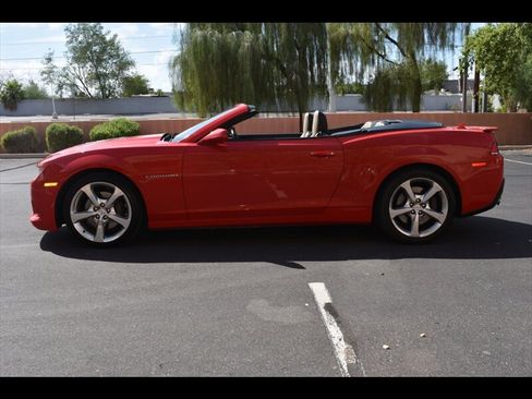 Used 2015 Chevrolet Camaro SS w/ RS Package RWD image 8