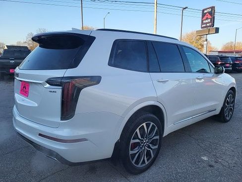 Used 2023 Cadillac XT6 Sport image 6