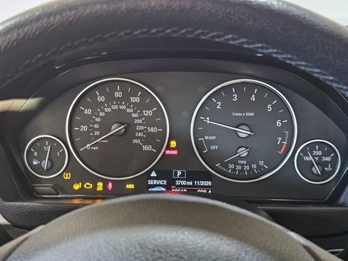 Used 2016 BMW 320i Sedan image 10