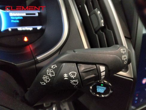 Used 2021 Ford Edge ST-Line image 17