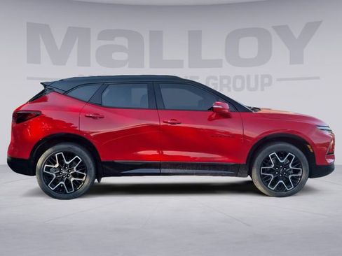 Used 2023 Chevrolet Blazer RS w/ Enhanced Convenience Package AWD/4WD image 6