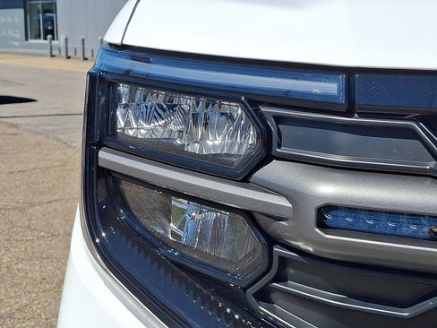 Used 2026 Ford Expedition Tremor AWD/4WD image 9