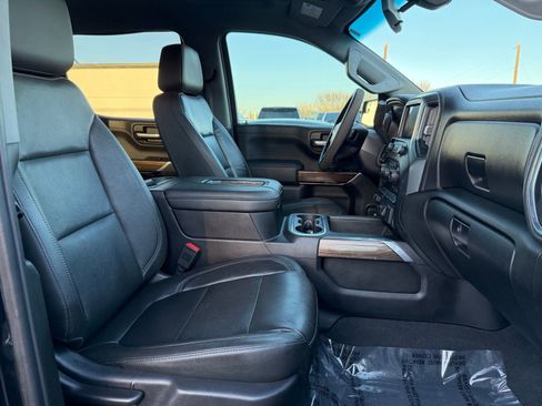 Used 2019 Chevrolet Silverado 1500 LT Trail Boss image 22