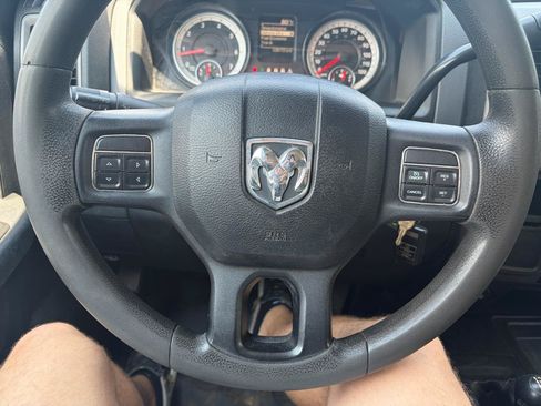 Used 2014 RAM 2500 ST AWD/4WD image 20