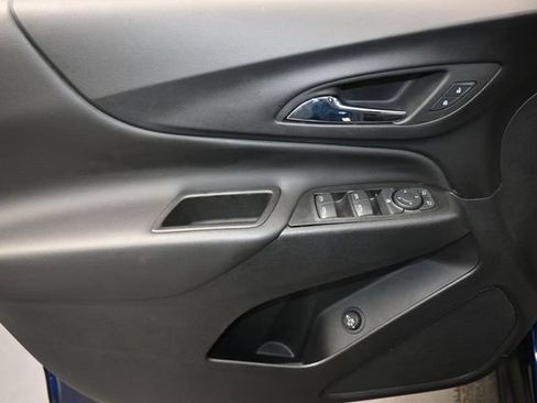 Used 2022 Chevrolet Equinox LT FWD image 13