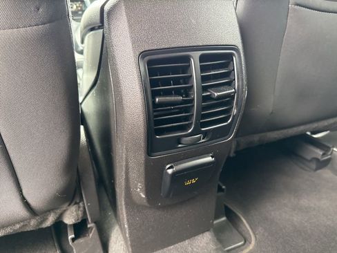 Used 2014 Ford Escape SE w/ Equipment Group 201A image 40