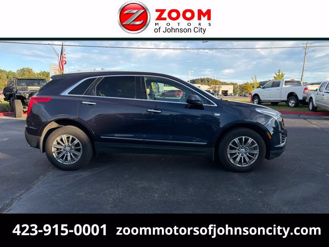 Used 2017 Cadillac XT5 Luxury w/ Driver Awareness Package AWD/4WD image 1