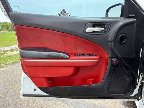 Used 2016 Dodge Charger SRT w/ Harman/Kardon Audio Group RWD image 22