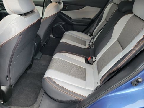 Used 2019 Subaru Crosstrek 2.0i Premium image 11