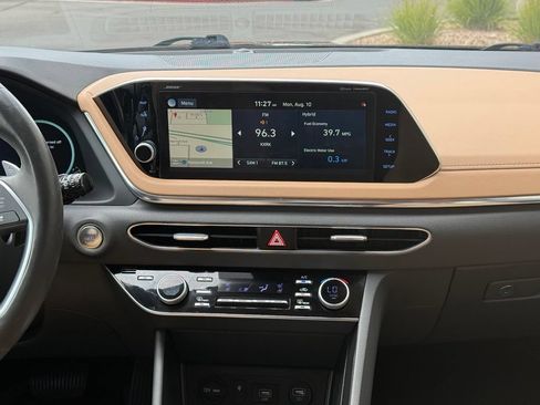 Used 2021 Hyundai Sonata Limited FWD image 16