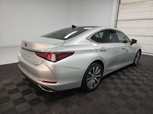 Used 2019 Lexus ES 350 w/ Premium Package FWD image 4