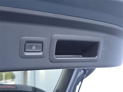 Used 2023 MAZDA CX-30 AWD 2.5 S w/ Preferred Package image 13