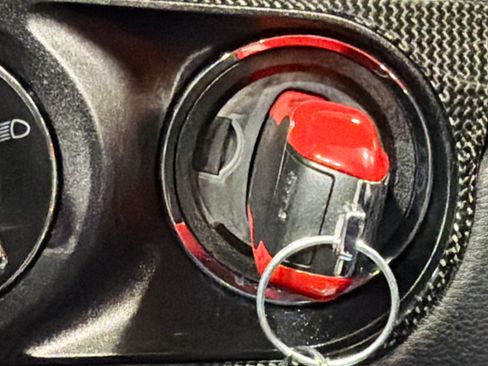 Certified 2018 Porsche 911 GT3 RWD image 31