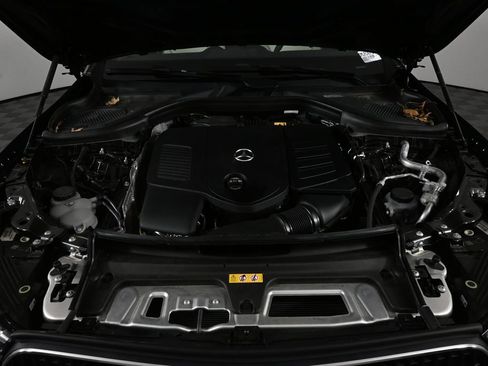 Certified 2026 Mercedes-Benz GLC 300 image 32