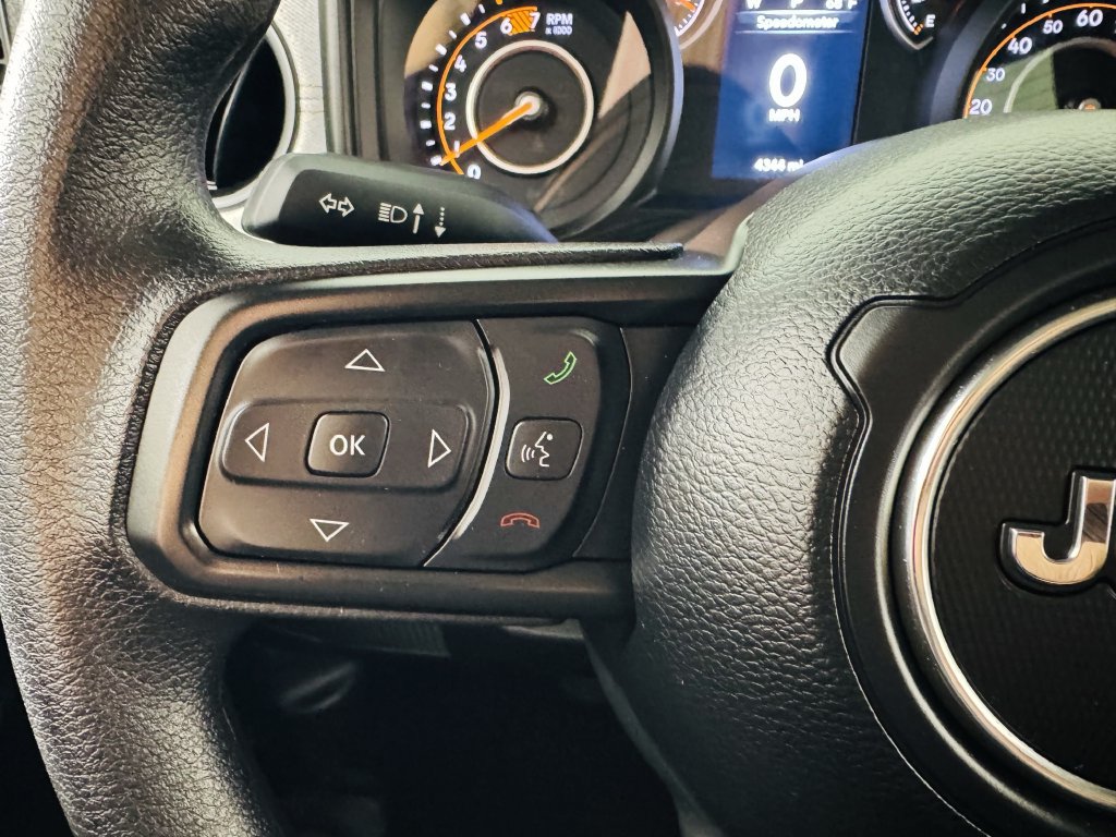Used 2026 Jeep Wrangler Sport AWD/4WD image 11