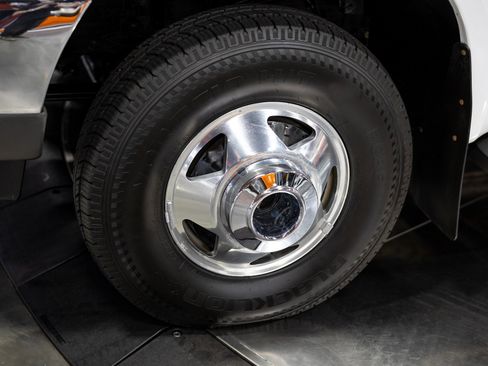 Used 2002 Ford F350 Lariat image 27