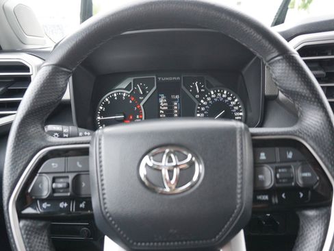 Used 2022 Toyota Tundra Limited w/ TRD Off-Road Package AWD/4WD image 23