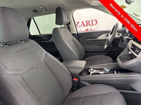 Certified 2025 Ford Explorer Active image 16