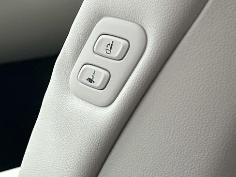New 2026 Genesis GV80 2.5T Select AWD/4WD image 22